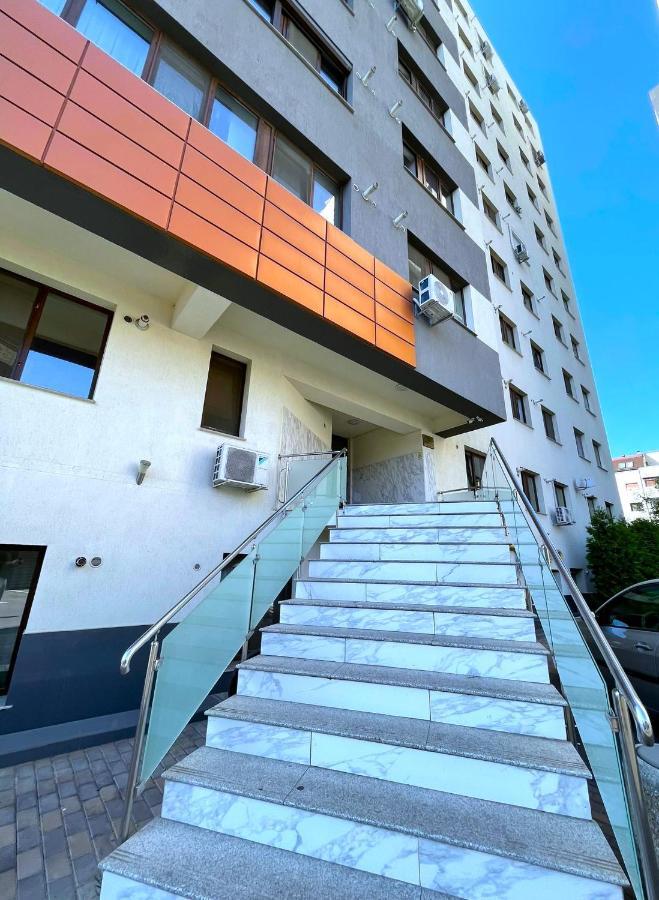 Taste Of Iasi - Two Room Apartment - Central - Sunset Touch Exteriör bild